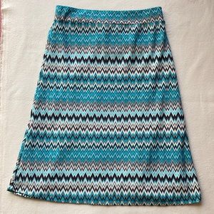 Zig-Zag Pattern A-Line Skirt Stretchy Band